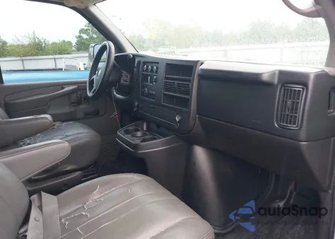 2011 Chevrolet Express 1500 Work Van z USA, uszkodzony, nr VIN 1GCSGAFX0B1187445